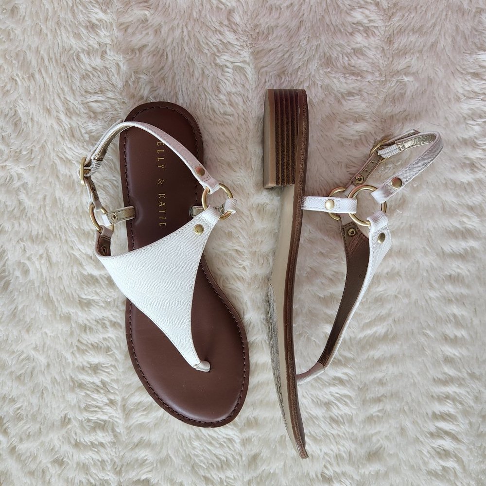 Kelly & Katie White Sandals 8.5 EUC "Bania"